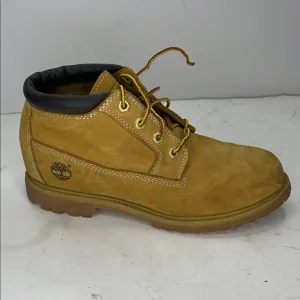 Timberland Tan and Black Boots Durable Nubuck Leather