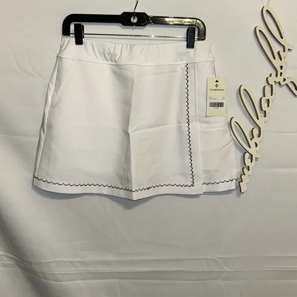 TNUCK SPORTWhite 16 Inch Halliet Golf Skirt