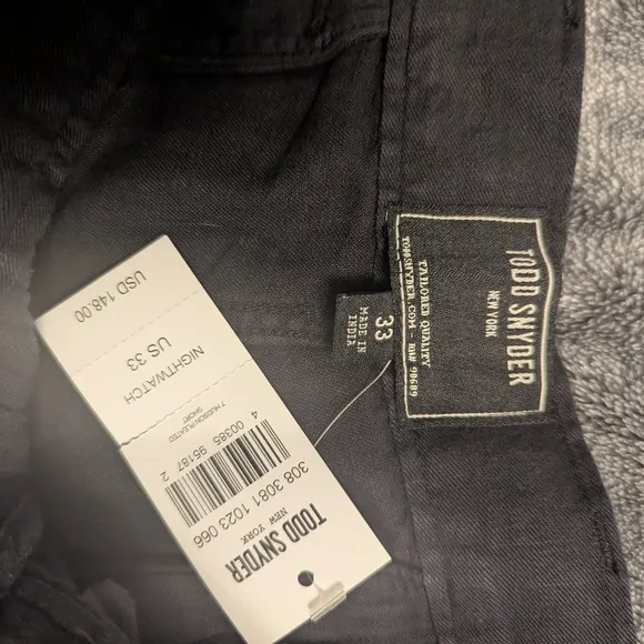 Todd Snyder 7&quot; Pleated Hudson Short in Nightwatch