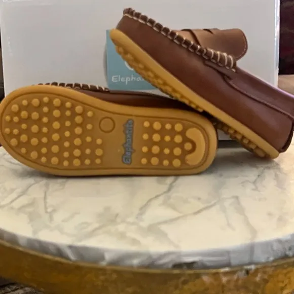 Toddler Alex Driver Natural Tan loafer size 8