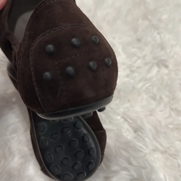 Tod’s Dee Suede and Metallic Leather Buckle Detail Cap Toe Ballet Flat Sz 38