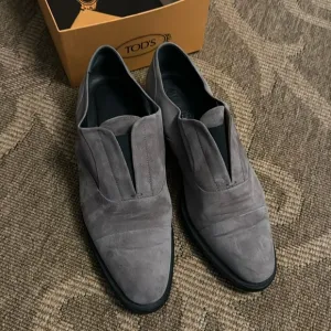 Tod’s loafers Zelia Francesina gray suede in very good used condition