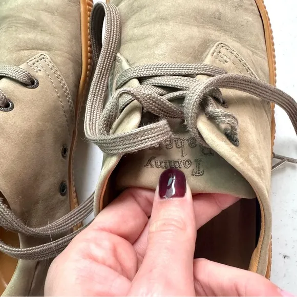 Tommy Bahama Beige Leather Lace Up Casual Sneakers MENS Size 9.5