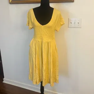 Torrid Sunshine Yellow Smocked Bodice Pleated V-Neck Dress, Sz. 1