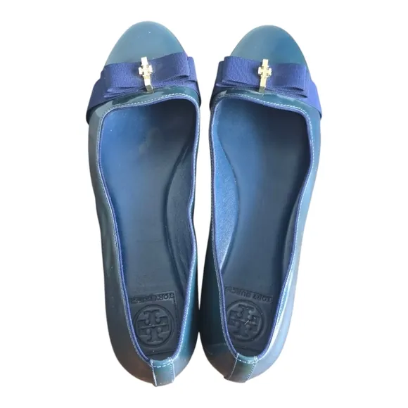 Tory Burch Ballet Flats 10.5 Trudy Ribbon Bow  Navy Patent Leather Gold Logo