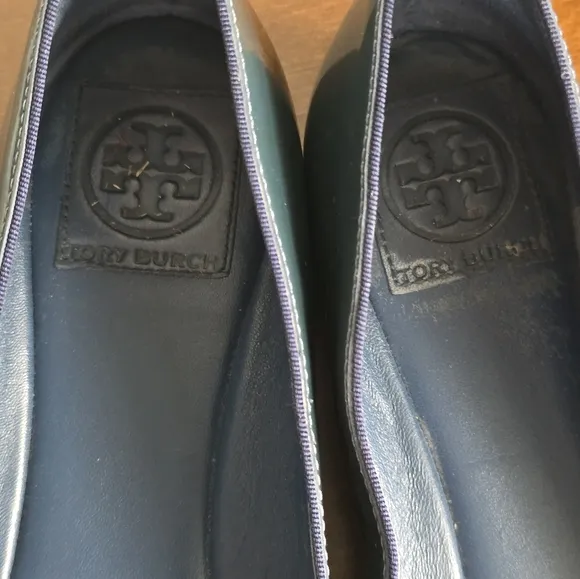 Tory Burch Ballet Flats 10.5 Trudy Ribbon Bow  Navy Patent Leather Gold Logo