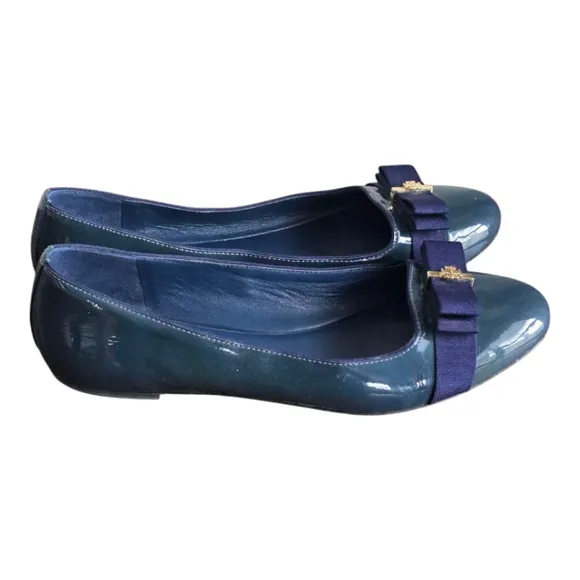 Tory Burch Ballet Flats 10.5 Trudy Ribbon Bow  Navy Patent Leather Gold Logo