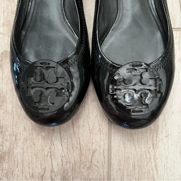 Tory Burch Black Patent Leather Reva Scrunch Ballet Flats Size 7.5