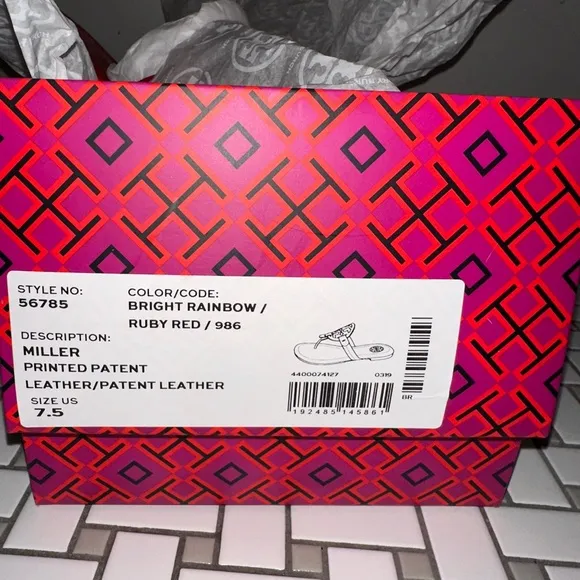Tory Burch Miller Ruby Red Bright Rainbow Patent Leather 7.5 EUC
