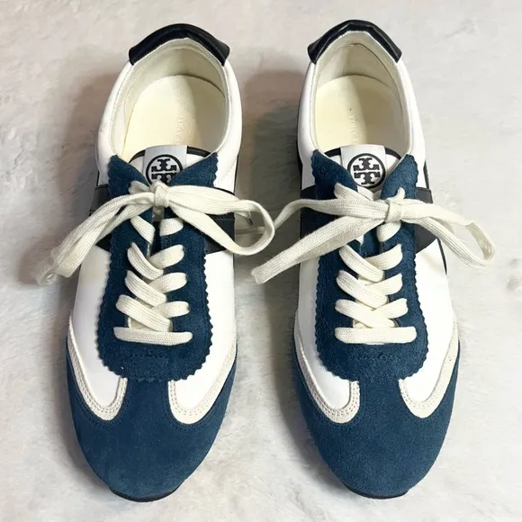 Tory Burch White &amp; Navy Blue Hank Sneakers Size 9.5