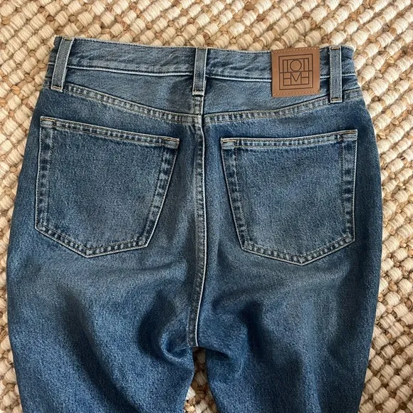 Toteme classic cut denim vintage wash; size 25, length 30