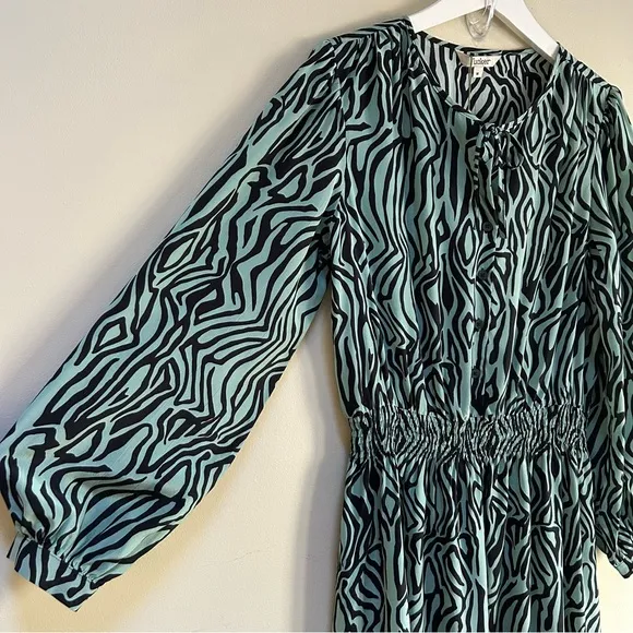 Tucker~new~Juliette Silk Crepe de Chine Tiered Ruffle Midi Dress in size Medium