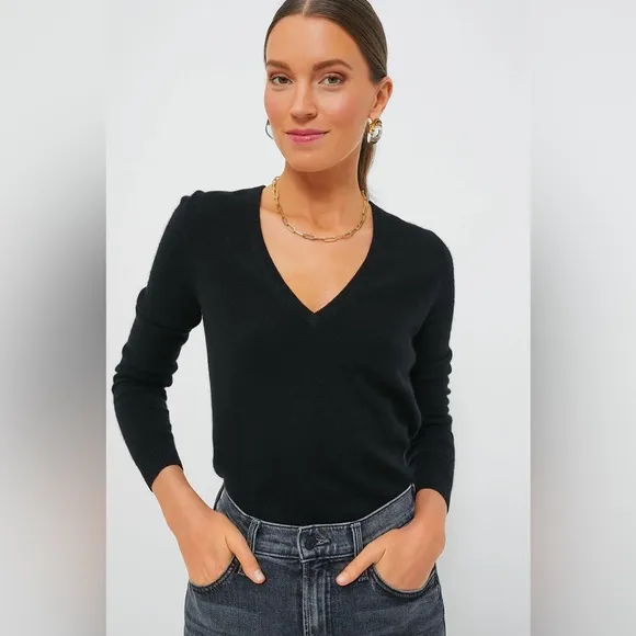 Tuckernuck Black Cashmere V-Neck Sweater (XL)