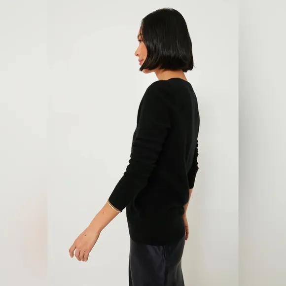 Tuckernuck Black Cashmere V-Neck Sweater (XL)