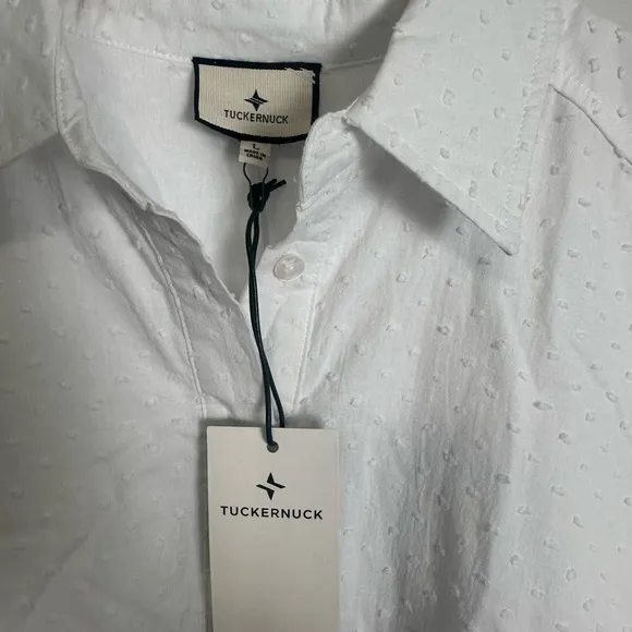 TUCKERNUCK White Swiss Dot Callahan Large