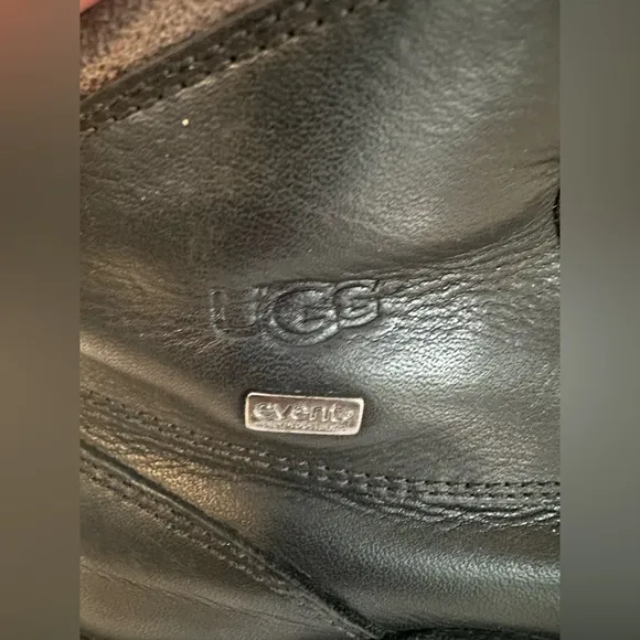 UGG Adirondack Tall Black Leather Waterproof eVent Snow Boots Size US 6 Women