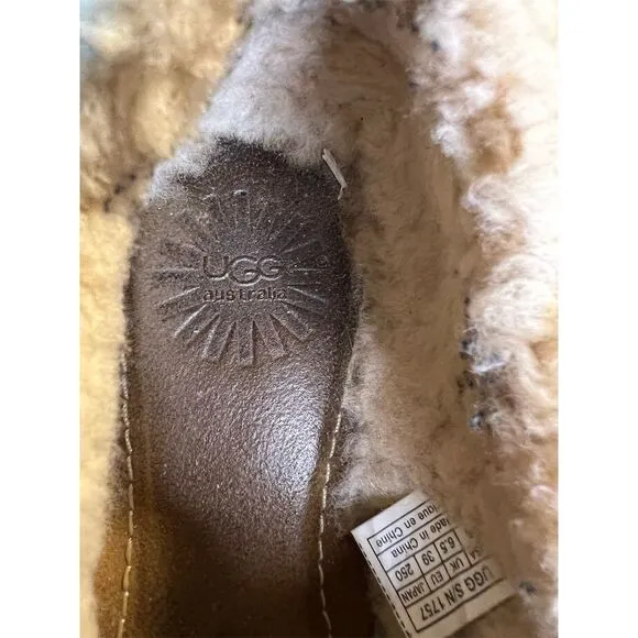 UGG Australia Unisex Black Sheepskin Slip-On Loafers Casual Shoes