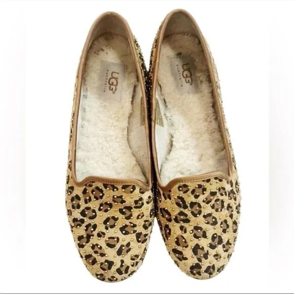 UGG Australia Women's Cheetah print flats Pre-owned Size 7