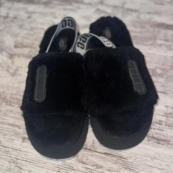 UGG Black Platform Disco Slides with Fuzzy Strap Women’s Size 7