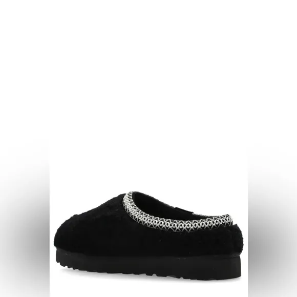 UGG | Tasman Maxi Curly Slippers in Black Size 6 NEW