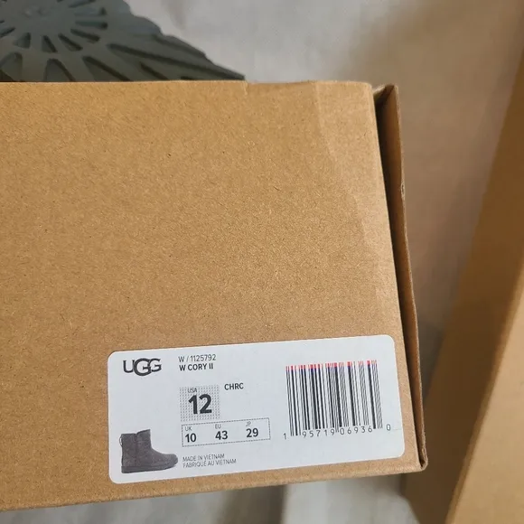 UGG Women's Cory II Genuine shearling Lined Boots in Charcoal Grey Sz 12