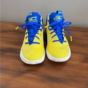 Under Armour Stephan Curry Yellow and Blue Sneakers kids 13K