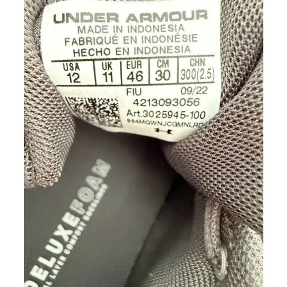 Under Armour UA CHARGED PURSUIT 3 TWIST Men's Size 12 Grey/Black Sneakers