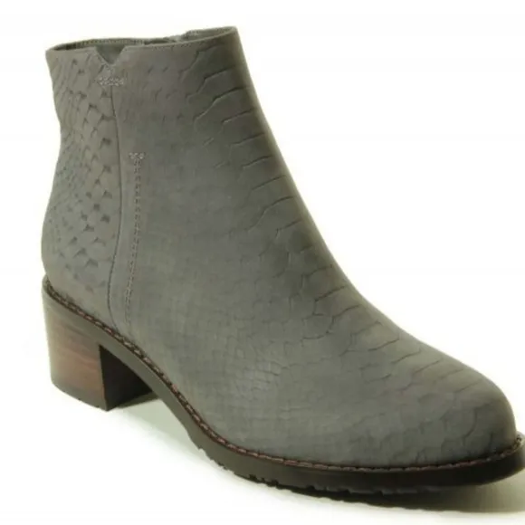 Vaneli Gray Udette Leather Snakeskin Ankle Booties NWOB Size 7