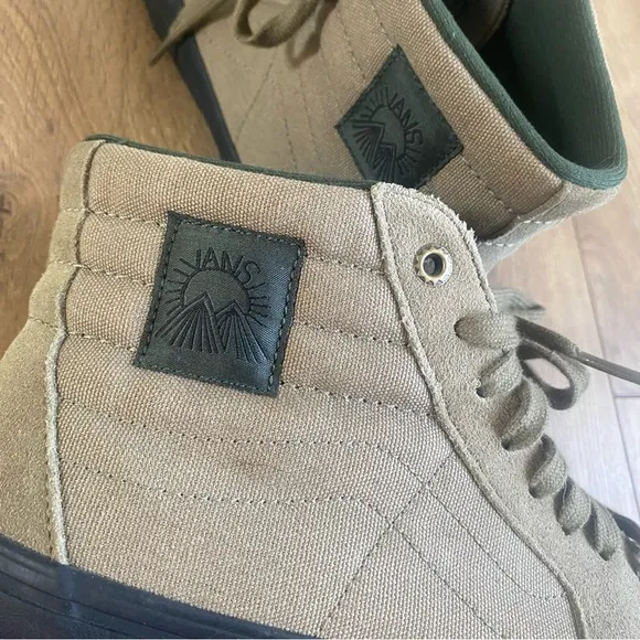 Vans Dakota Roche x Sk8-Hi Pro 'Covert Green’ Sneakers Shoes Men’s Size 7.5