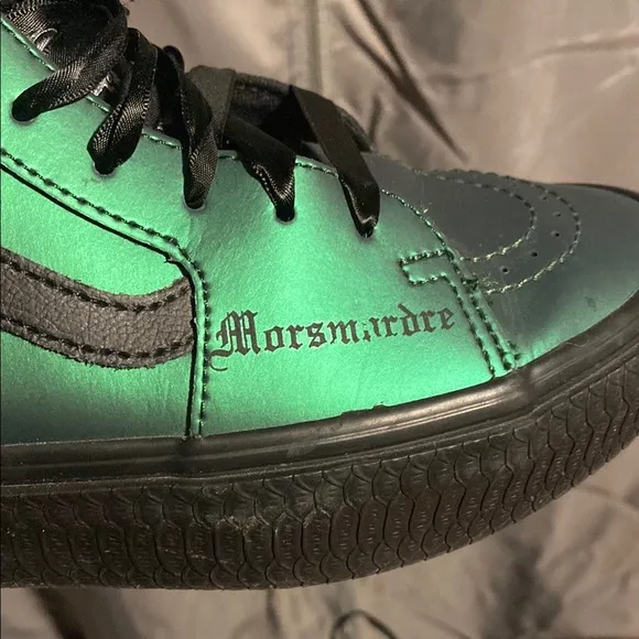 Vans Green and Black Lace-Up Boots with Signature Style Harry Potter Edition