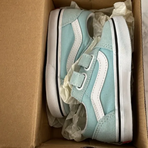 Vans Light Blue Toddler Gender Neutral Baby Boy Girl Size 6.5 Sneakers