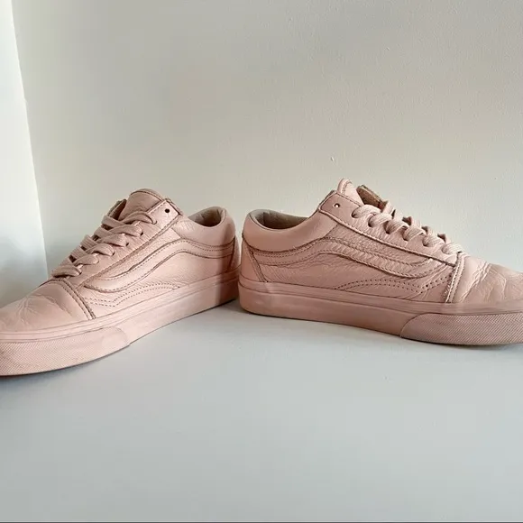 Vans pale beige pink leather old skool low top sneakers