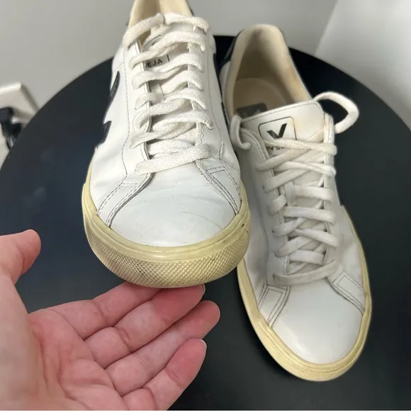 Veja Esplar Leather White Black