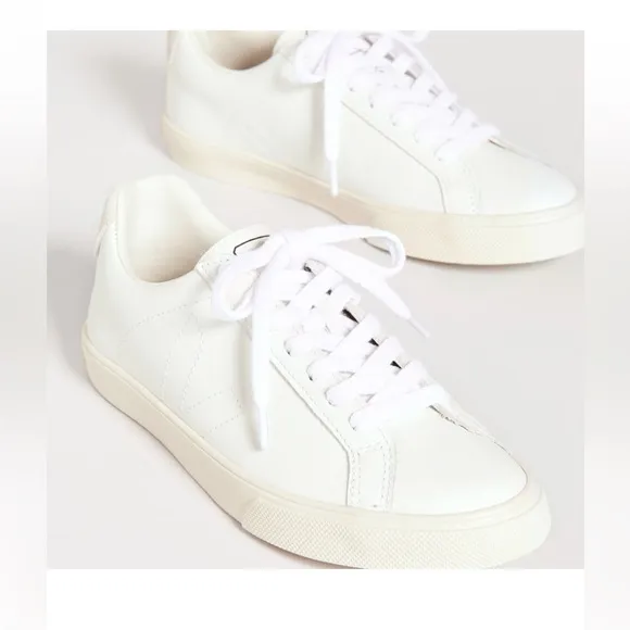 VEJA Esplar Sneakers Size 9