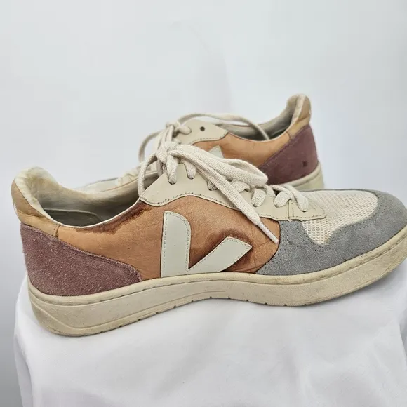 Veja V-10 Colorblock Sneakers | Leather Suede Mesh | Women’s 9