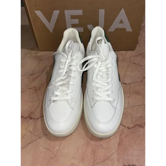 VEJA V-12 Sneakers in Extra-White Cyprus 11 New With Box Mens Athletic Shoes