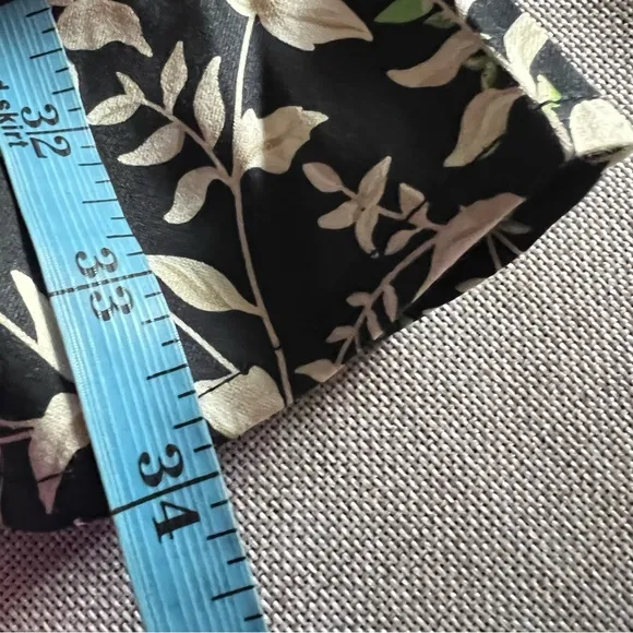 Verdant iris royal shirt mini dress Ladies size medium Black green leaf print