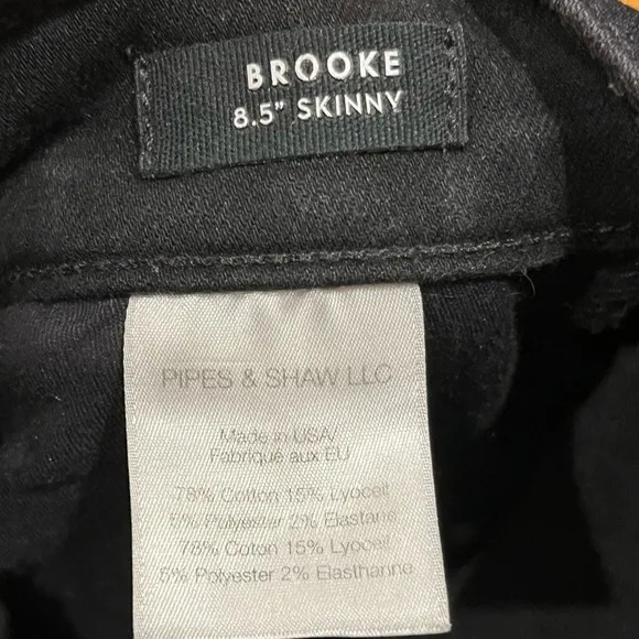 Veronica Beard Brooke 8.5” Skinny Jeans in Raven 25