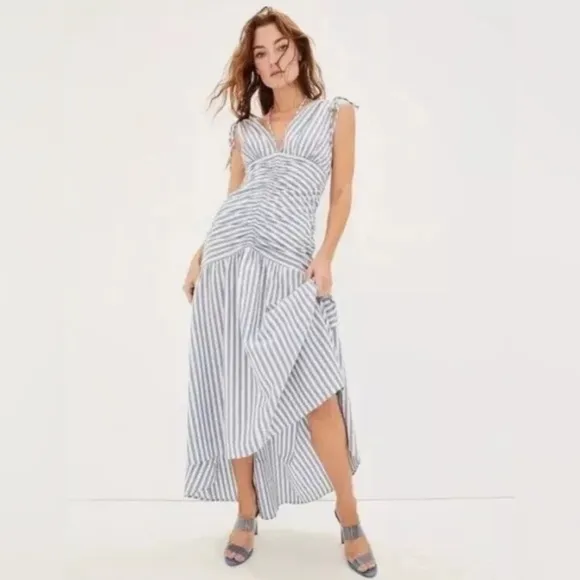 VERONICA BEARD perrin maxi ruched dress in striped washed blue/white Sz 8