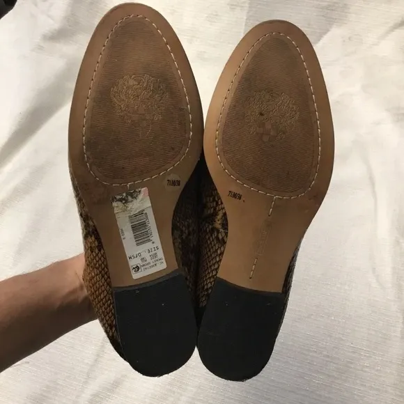 Vince Camuto Jendeya2 Snake Embossed Leather Loafers Size 7.5