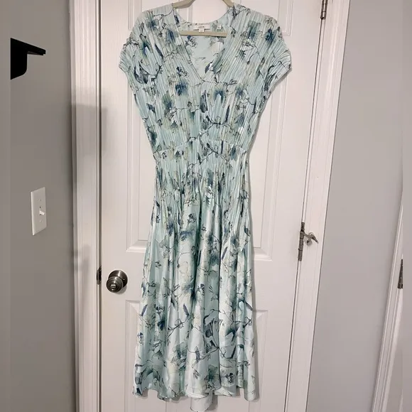 Vince | Flora Crushed Cap Sleeve V-Neck Dress