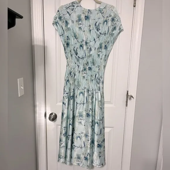Vince | Flora Crushed Cap Sleeve V-Neck Dress