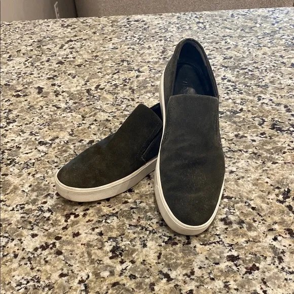 Vince leather suede green slip-on sneakers/ loafers