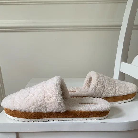 VINCE Loni Shearling Slipper Slides Size 9 NEW