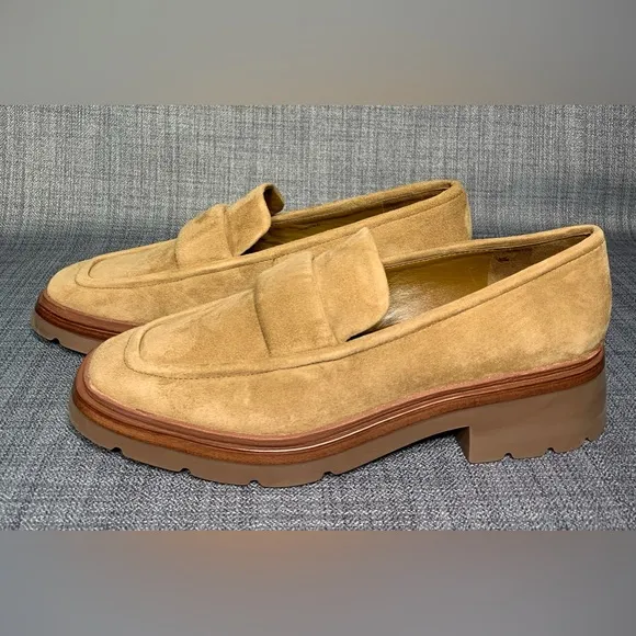 Vince Robin Suede Loafers Light Fawn
