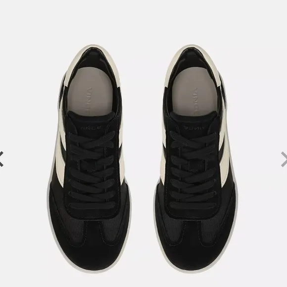 Vince womenOasis Sneaker black $250 new