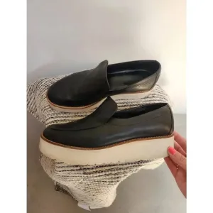 Vince Zeta Platform Leather Loafers Black Womens Size 8.
