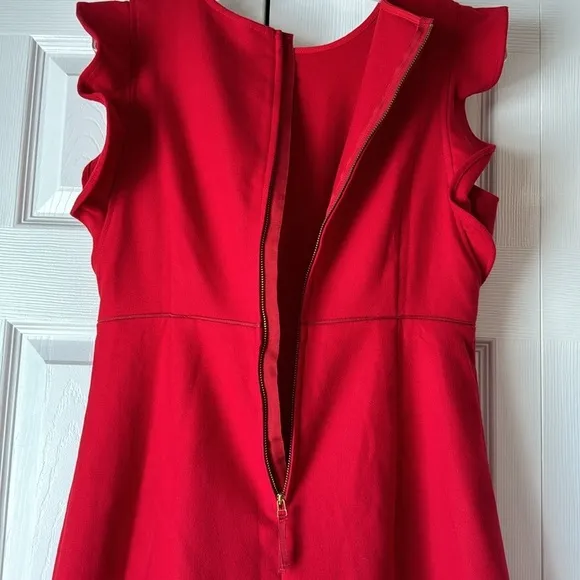 Vineyard Vines red ruffle flutter sleeve a-line sheath dress sz 8
