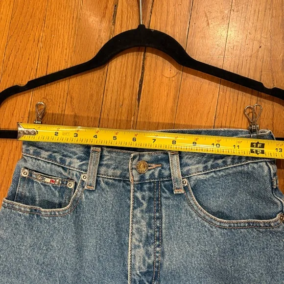 Vintage Noveli Jeans Metal Plaque Sailor Medallion Classic Retro Straight Leg