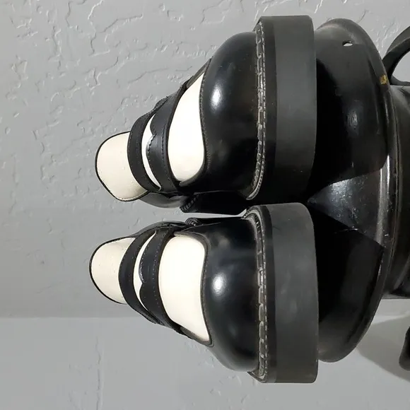 VINTAGE TATTOO ROBERT WAYNE CHUNKY PENNY LOAFERS BLACK WHITE SIZE 8 M